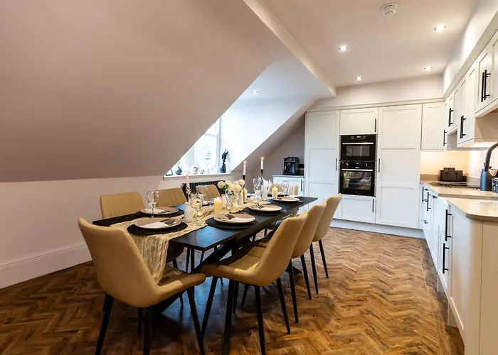 Longshaw Loft