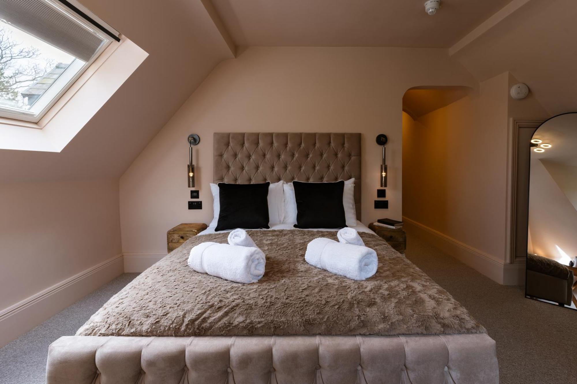 Longshaw Loft *